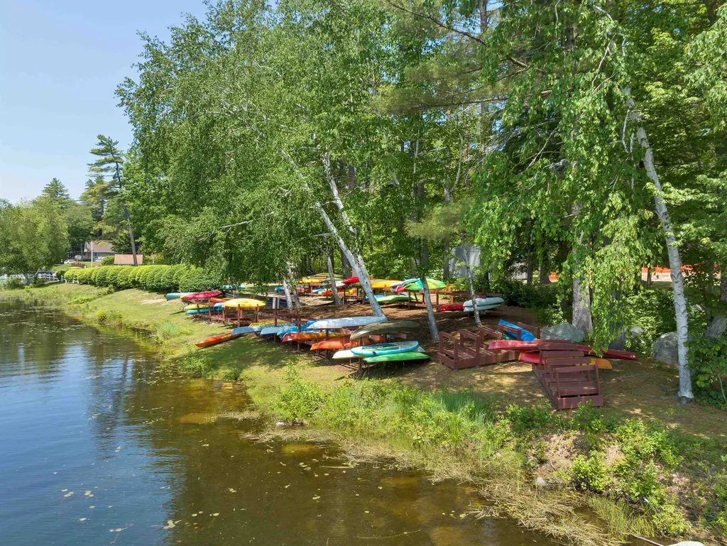 62 Spitzen Street Moultonborough NH 03254