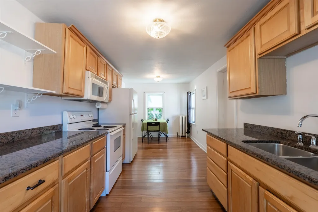 11 Fern Court Dover NH 03820
