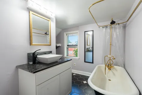 11 Fern Court Dover NH 03820