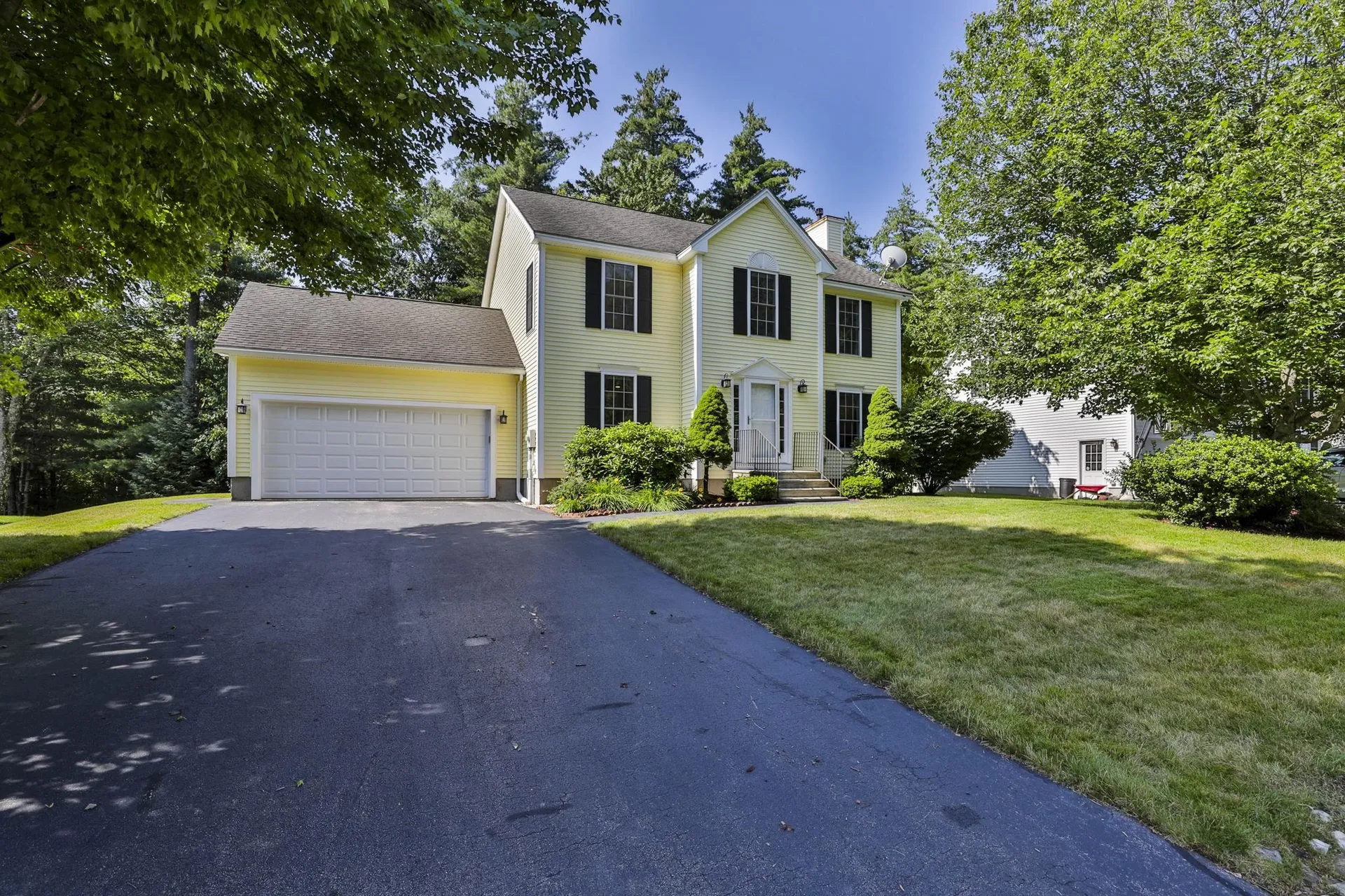 45 Cherrywood Drive Nashua NH 03062