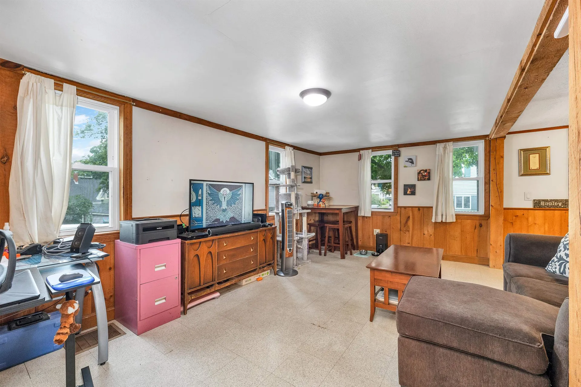 8 Pitman Court Laconia NH 03246