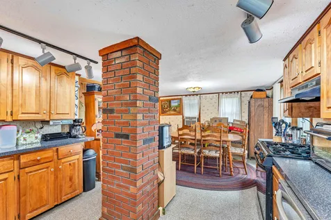 8 Pitman Court Laconia NH 03246