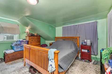 8 Pitman Court Laconia NH 03246