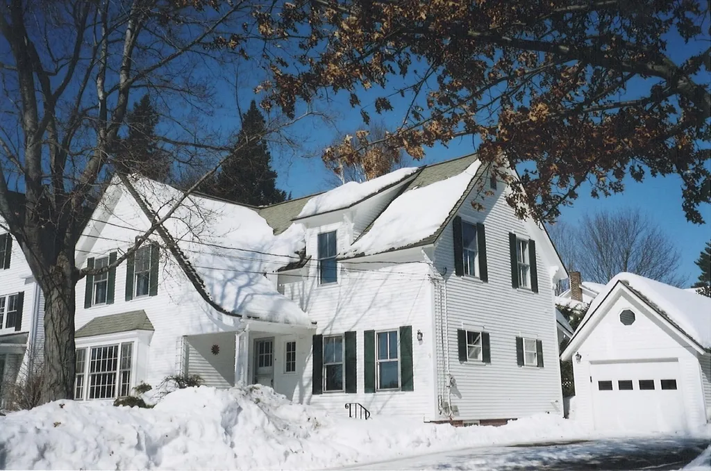 9 Pleasant Street Hanover NH 03755