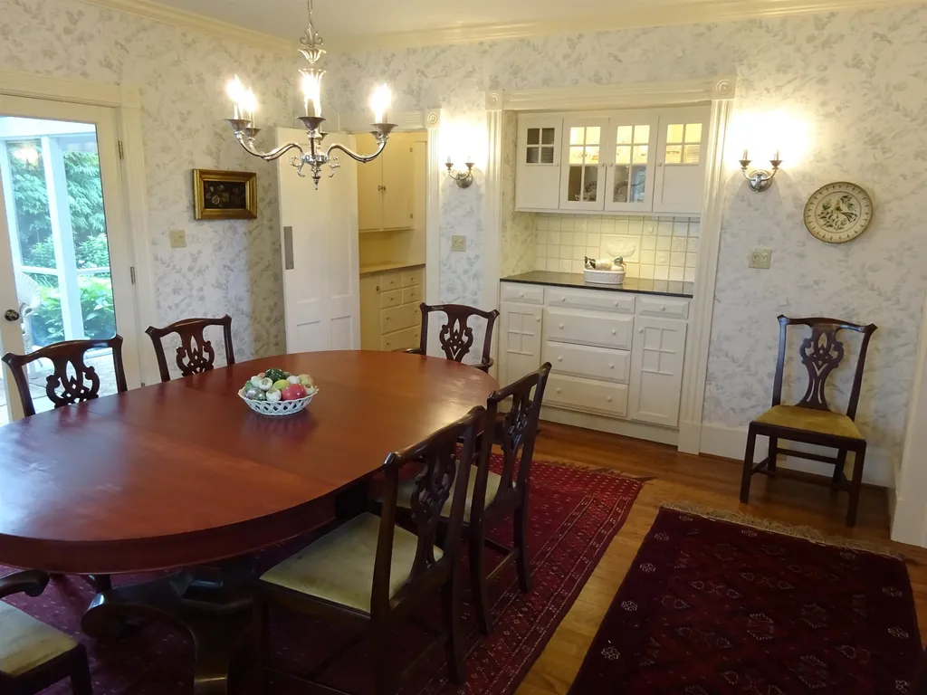 9 Pleasant Street Hanover NH 03755