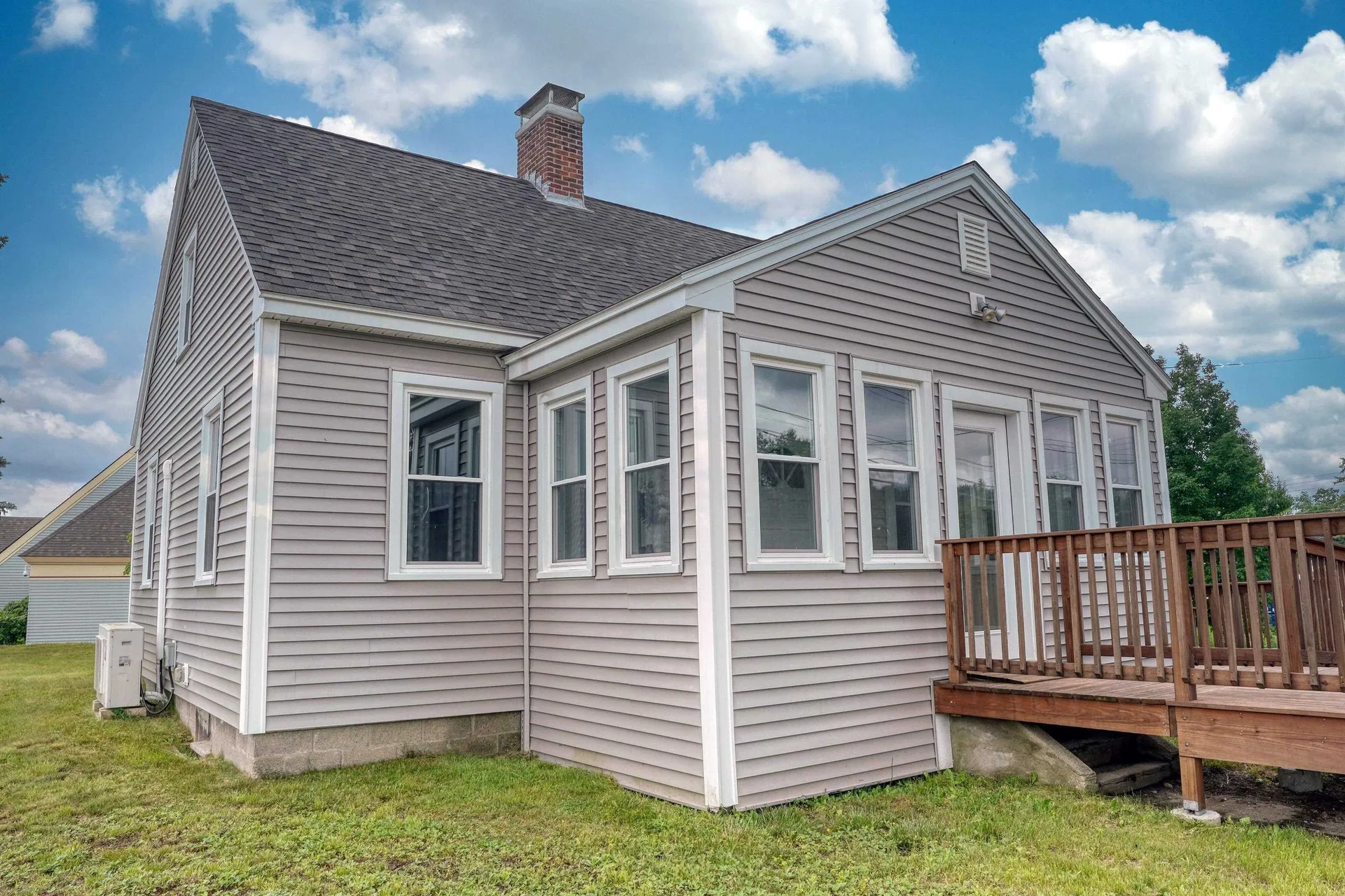 9 Webster Street Jaffrey NH 03452