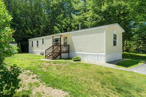 14 Alice Drive Concord NH 03303
