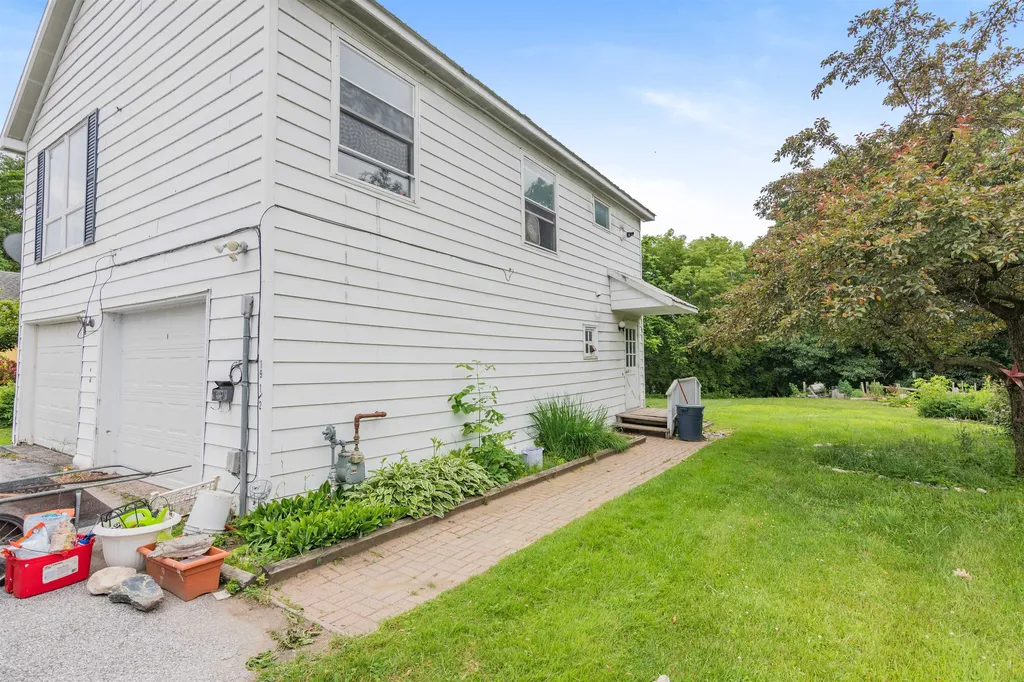 19 Spring Street Swanton VT 05488