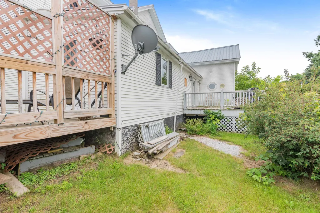 19 Spring Street Swanton VT 05488