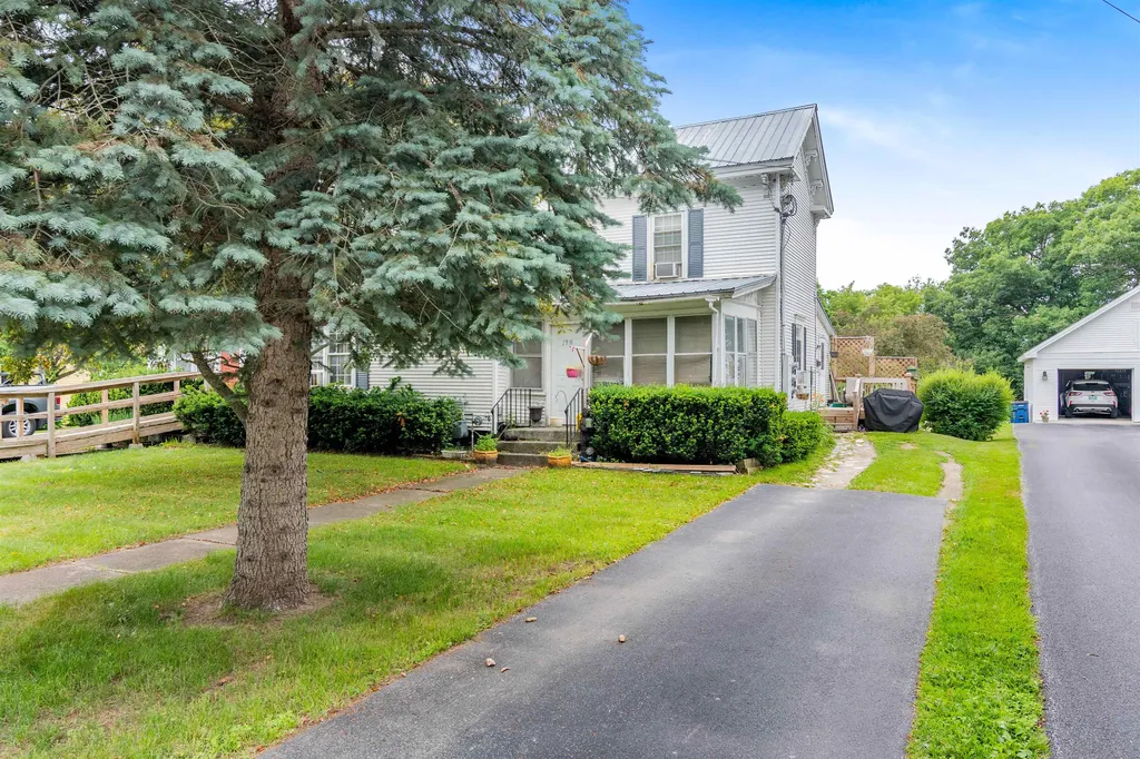 19 Spring Street Swanton VT 05488
