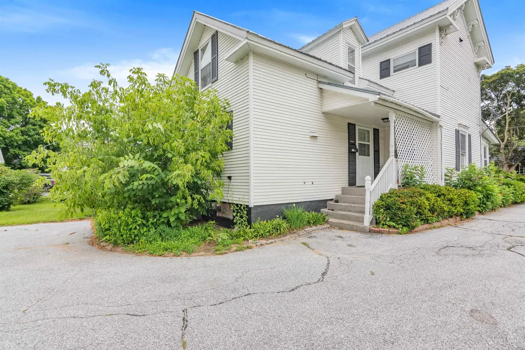 19 Spring Street Swanton VT 05488