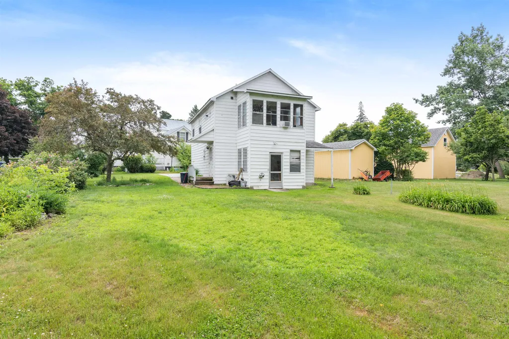 19 Spring Street Swanton VT 05488