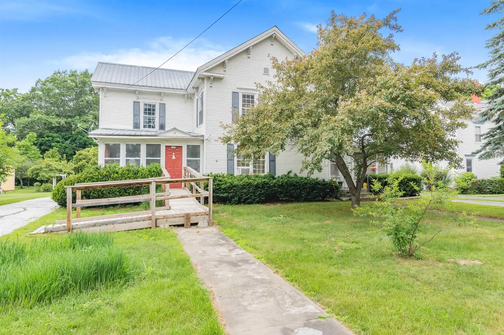 19 Spring Street Swanton VT 05488