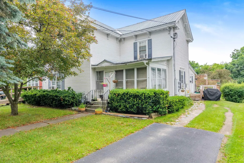 19 Spring Street Swanton VT 05488