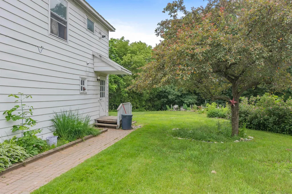 19 Spring Street Swanton VT 05488