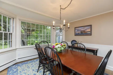 231 Pleasant Street New London NH 03257