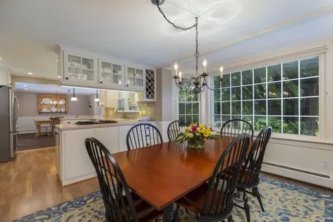 231 Pleasant Street New London NH 03257