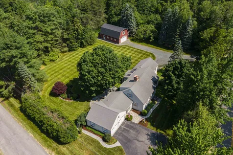 231 Pleasant Street New London NH 03257