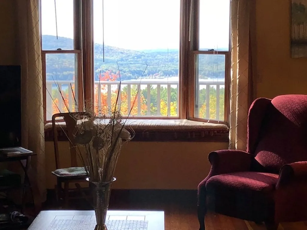 306 Rollins Road Newbury NH 03255