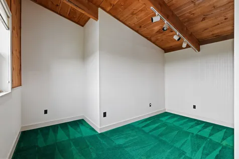 551 Reservoir Road Deering NH 03244