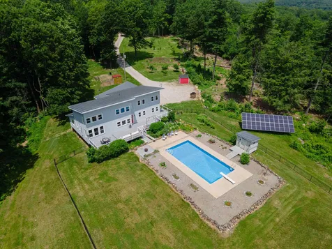 551 Reservoir Road Deering NH 03244