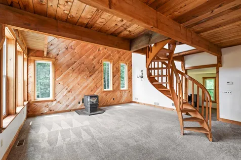 551 Reservoir Road Deering NH 03244