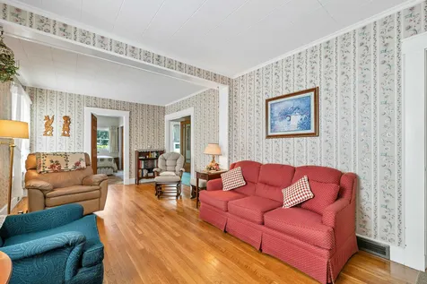 59 Lincoln Street Laconia NH 03246