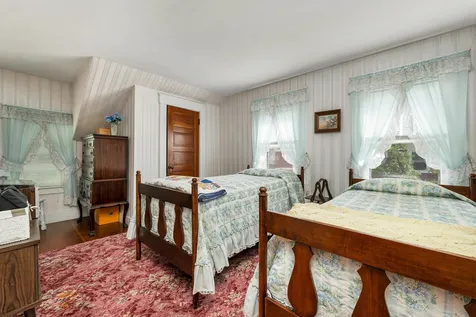 59 Lincoln Street Laconia NH 03246