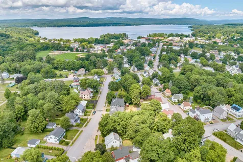 59 Lincoln Street Laconia NH 03246