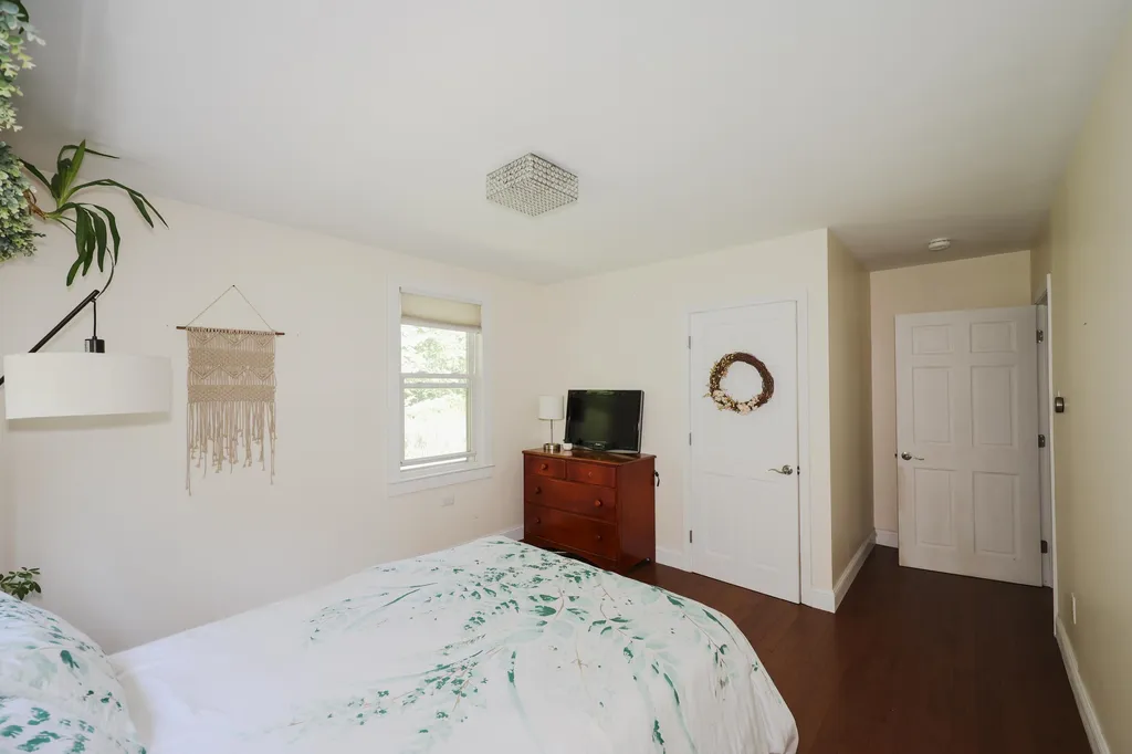 209 N Amherst Road Bedford NH 03110