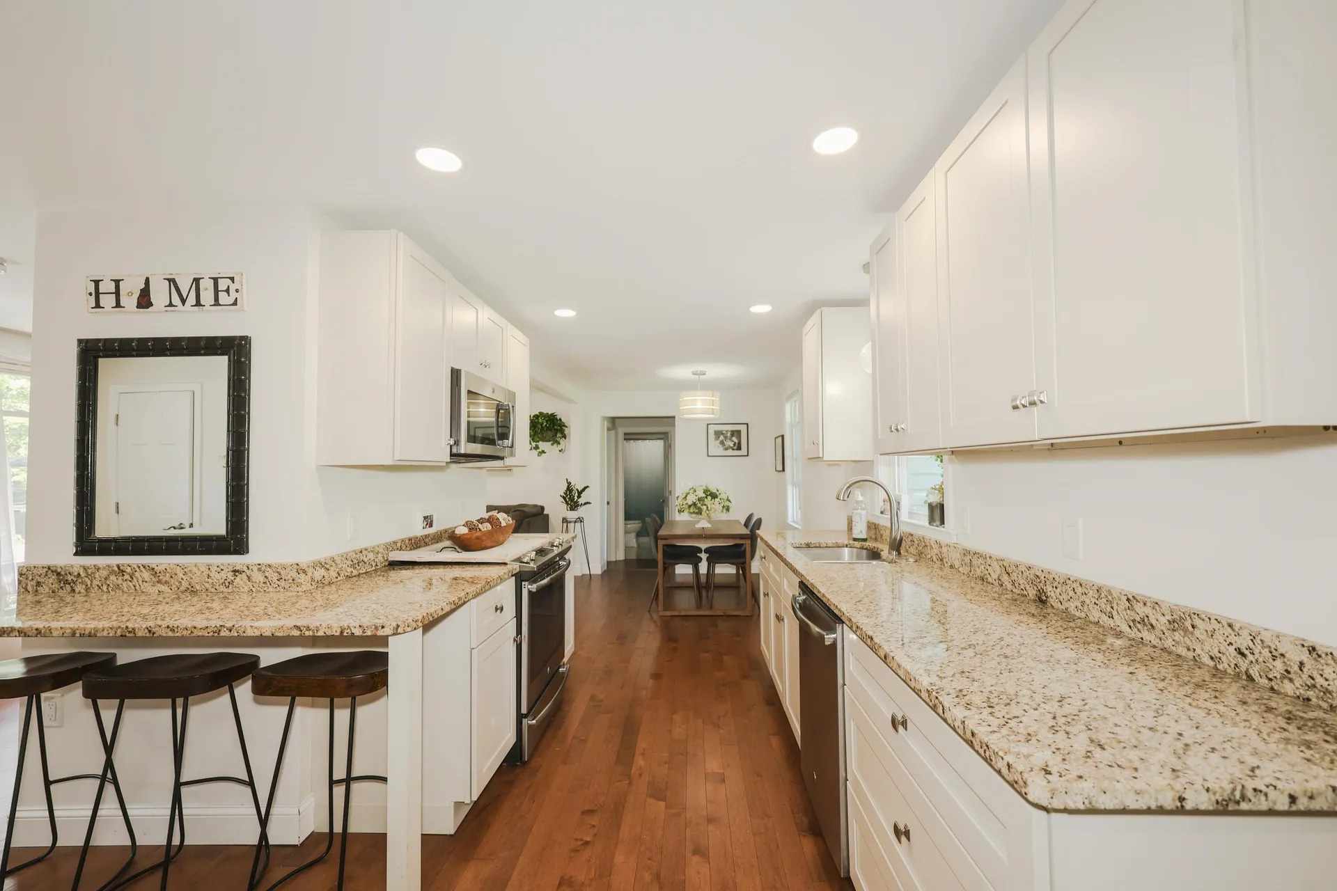 209 N Amherst Road Bedford NH 03110