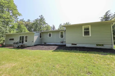 209 N Amherst Road Bedford NH 03110