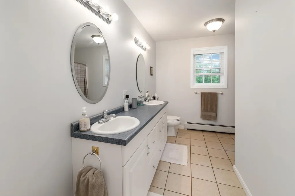 50 Hook Road Gilford NH 03249