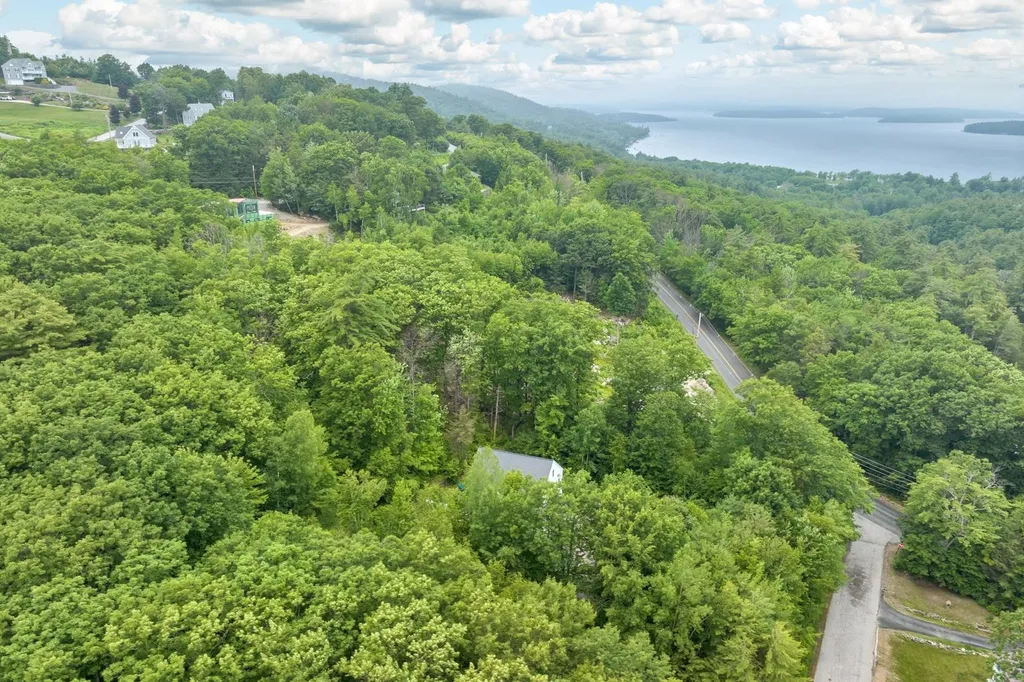 50 Hook Road Gilford NH 03249