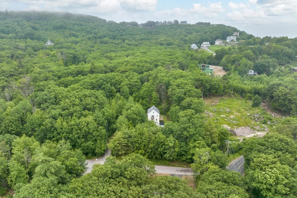 50 Hook Road Gilford NH 03249
