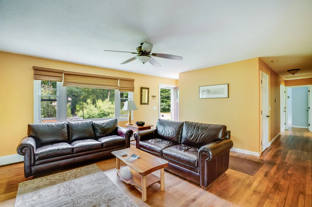 32 New Boston Road Amherst NH 03031
