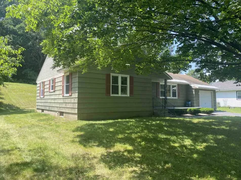 182 Wantastiquet Drive Brattleboro VT 05301