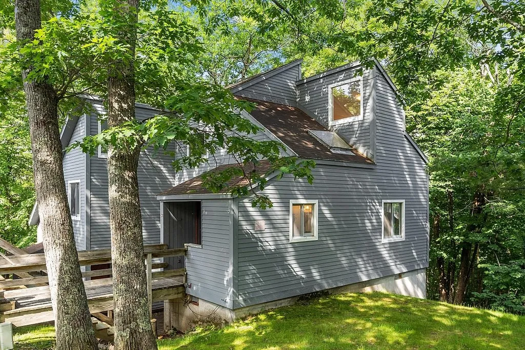 24 Condo Road Campton NH 03223