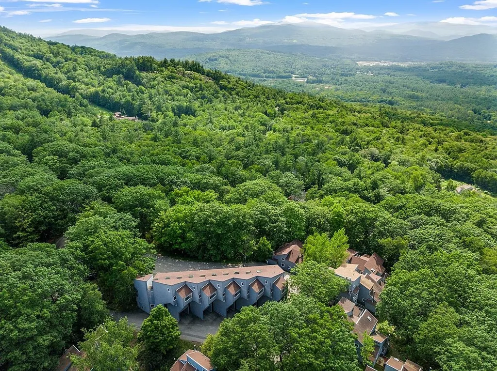 24 Condo Road Campton NH 03223