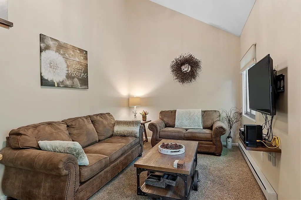 24 Condo Road Campton NH 03223