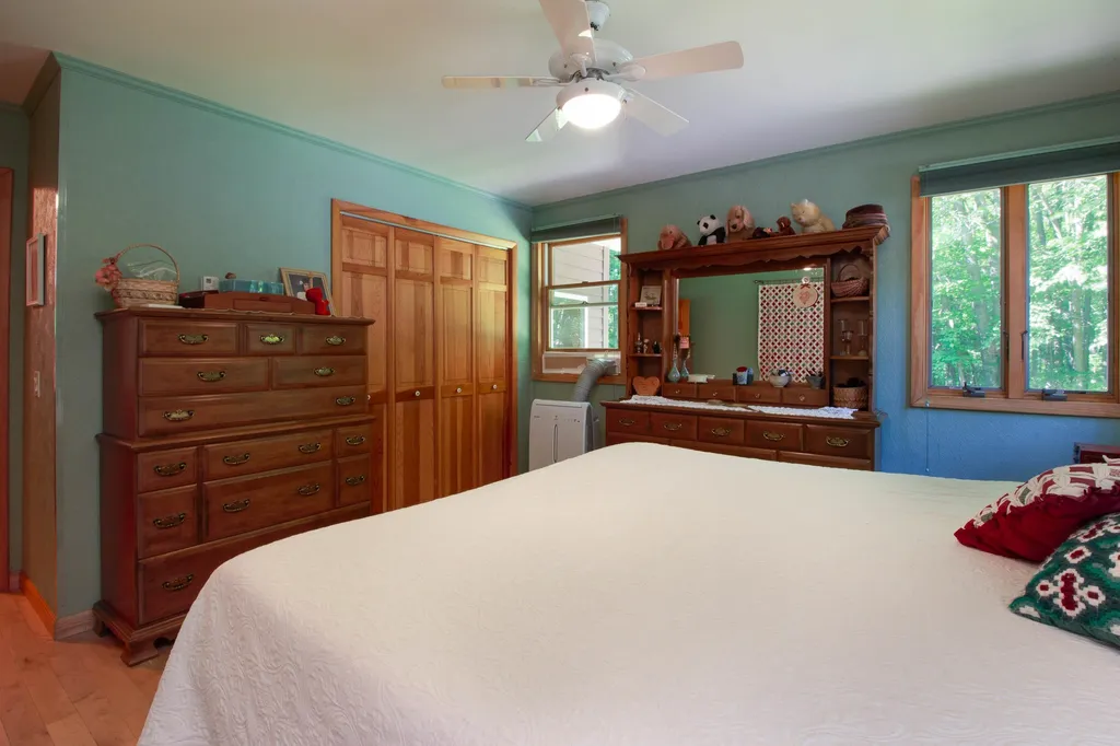 3656 West Shore Road Isle La Motte VT 05463