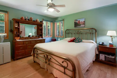 3656 West Shore Road Isle La Motte VT 05463
