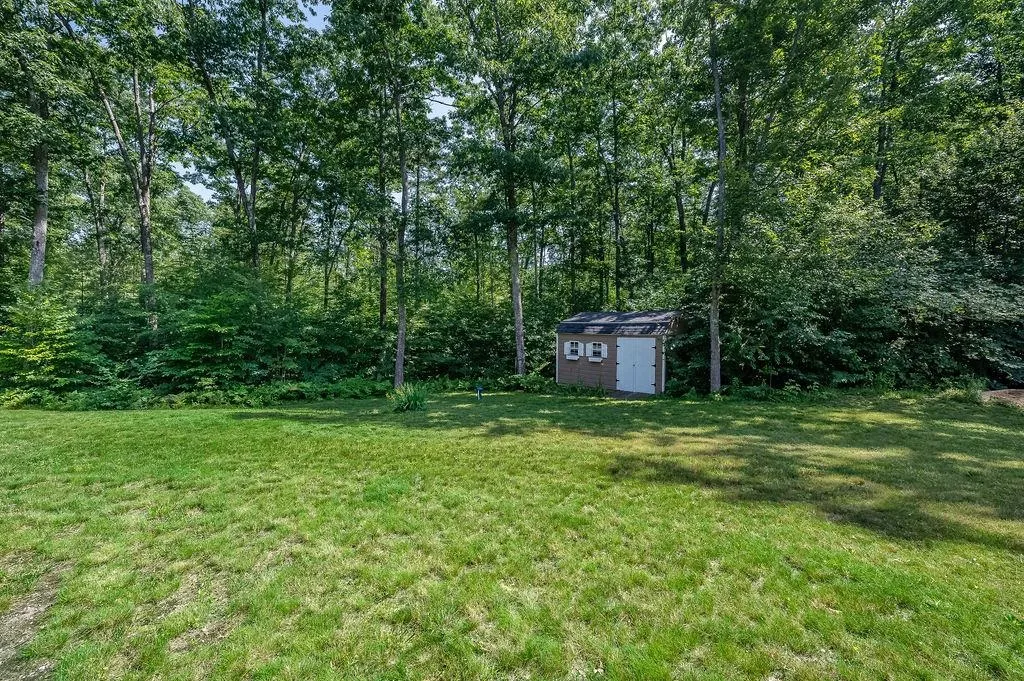 194 Breezy Way Barrington NH 03825