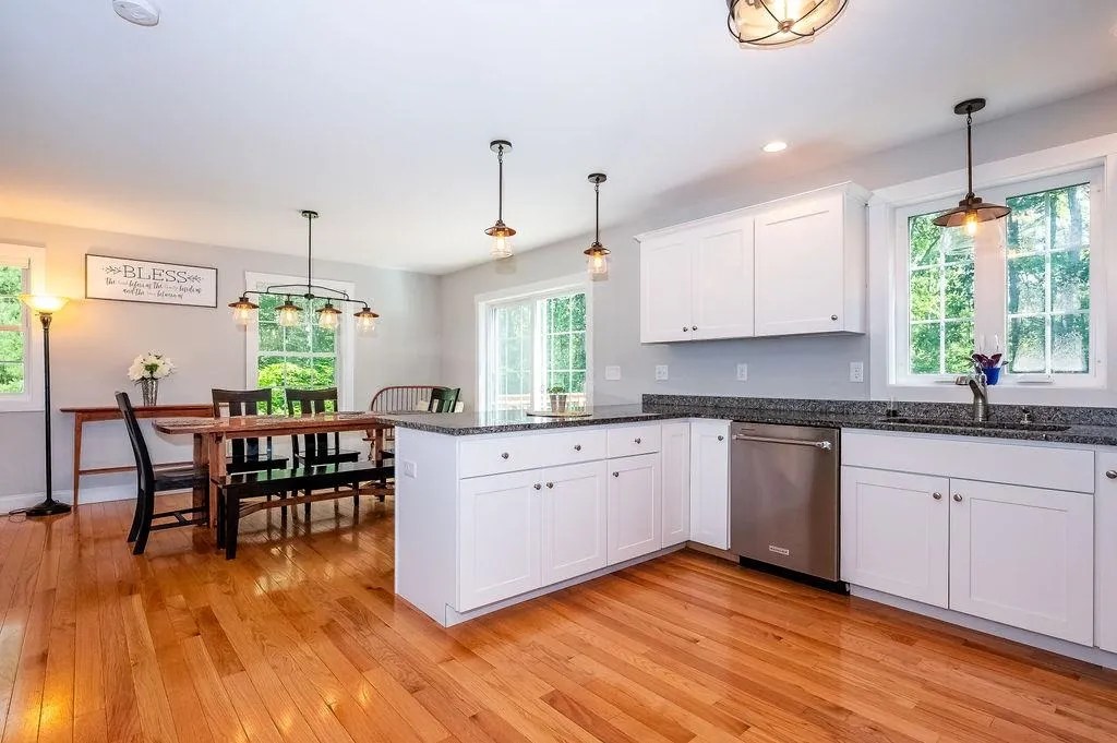 194 Breezy Way Barrington NH 03825