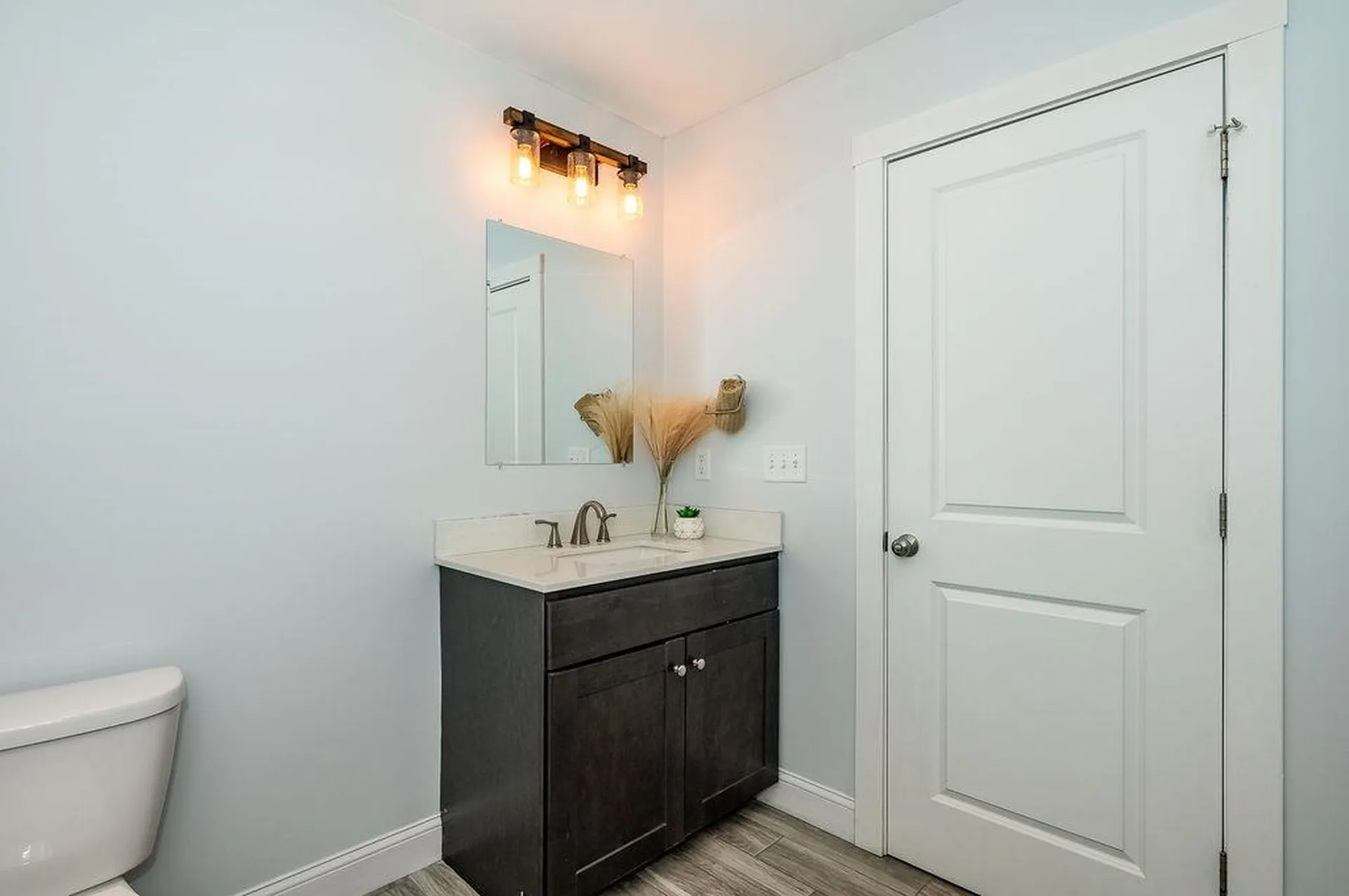 194 Breezy Way Barrington NH 03825