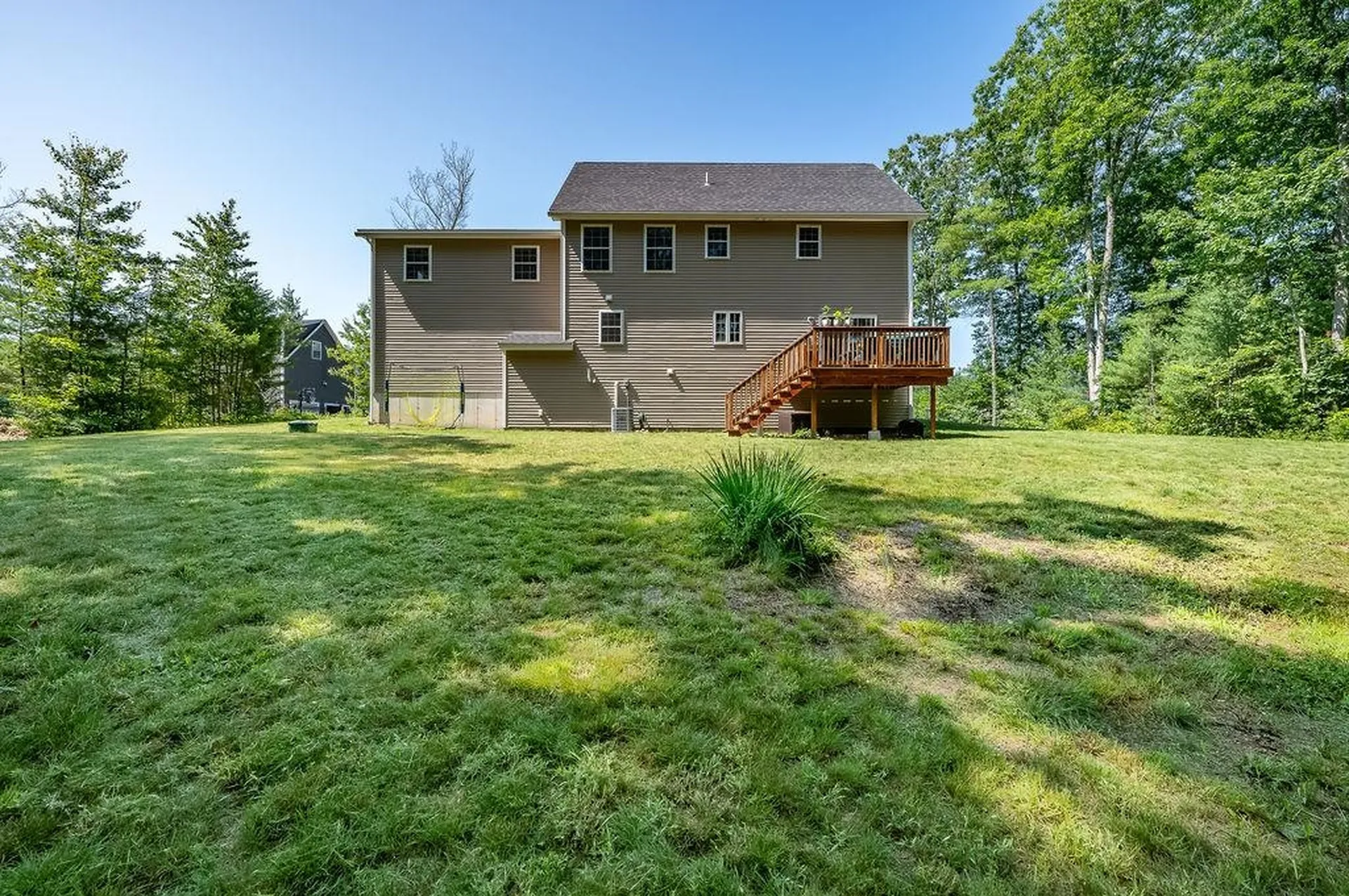 194 Breezy Way Barrington NH 03825