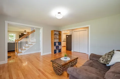 194 Breezy Way Barrington NH 03825