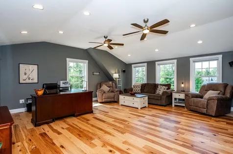 194 Breezy Way Barrington NH 03825