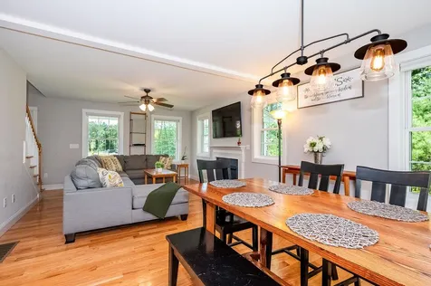 194 Breezy Way Barrington NH 03825