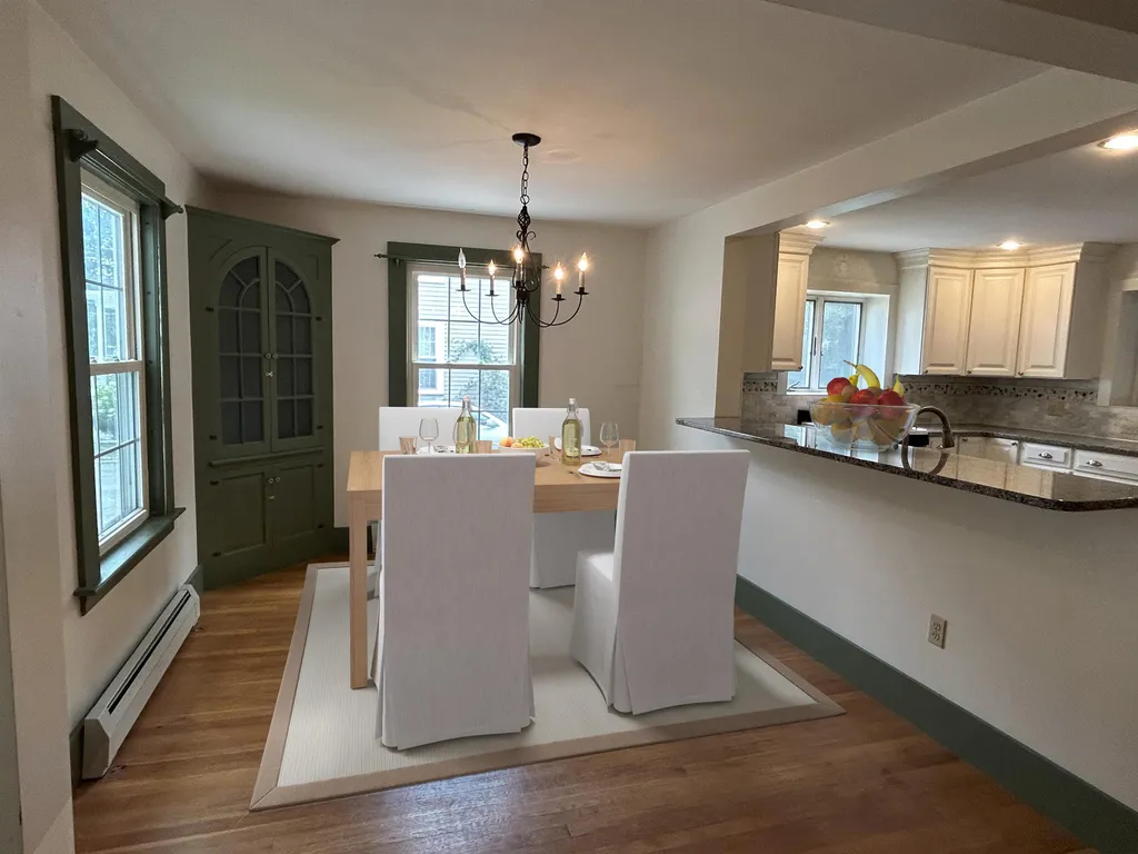 9 Parker Street Exeter NH 03833